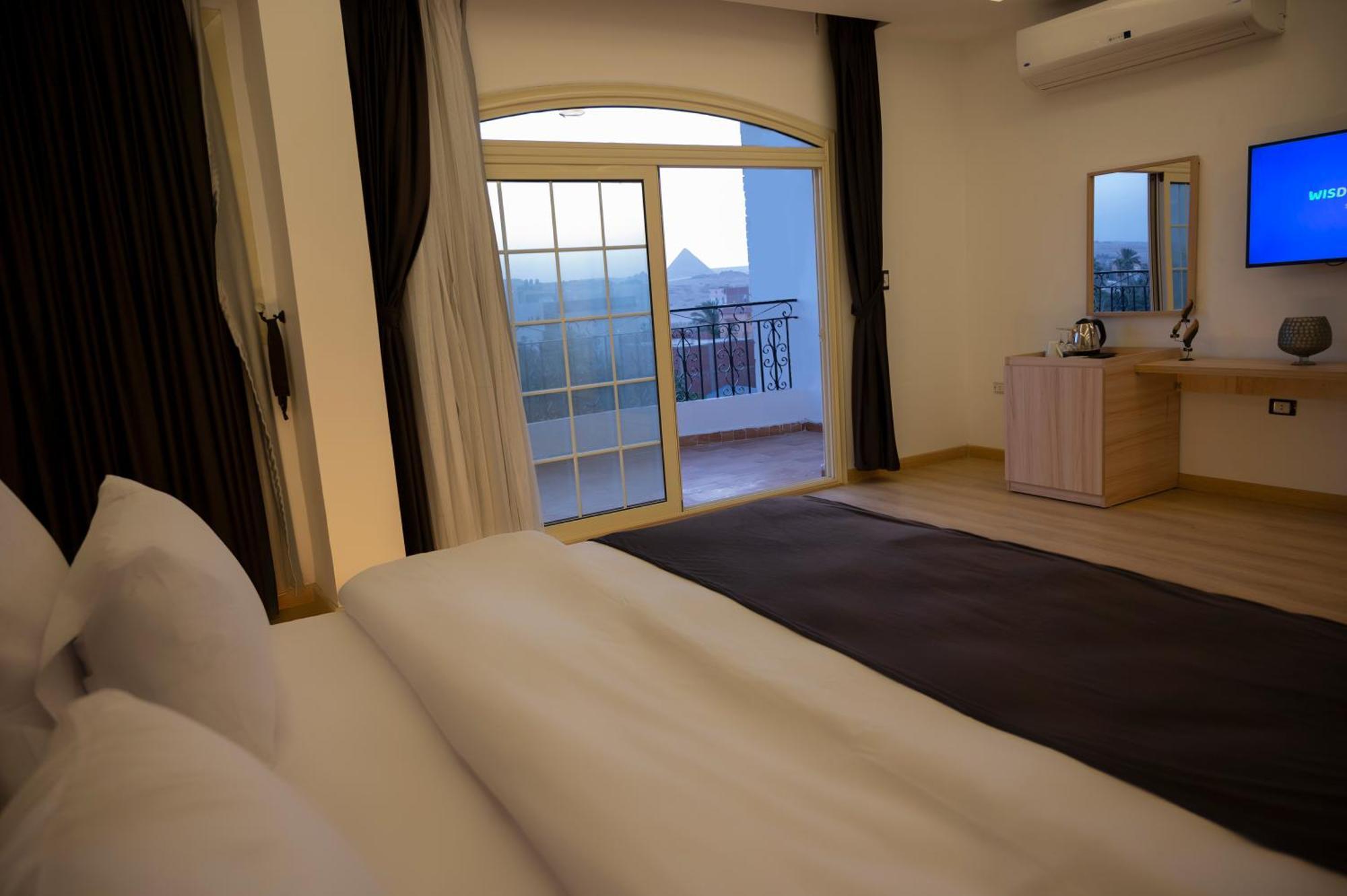 Palm Pyramids View Hotel Kafret el-Gabal Exterior photo