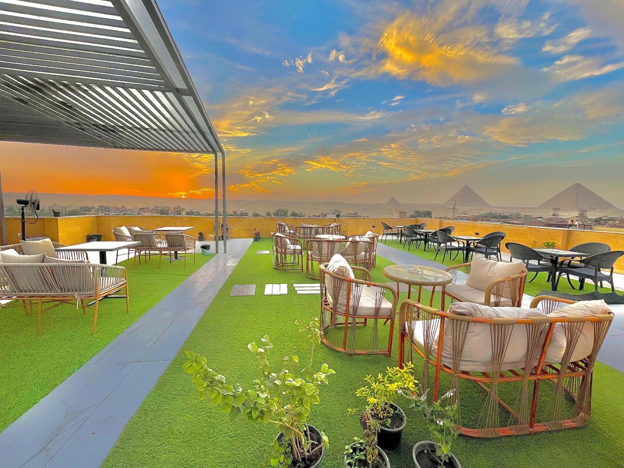 Palm Pyramids View Hotel Kafret el-Gabal Exterior photo